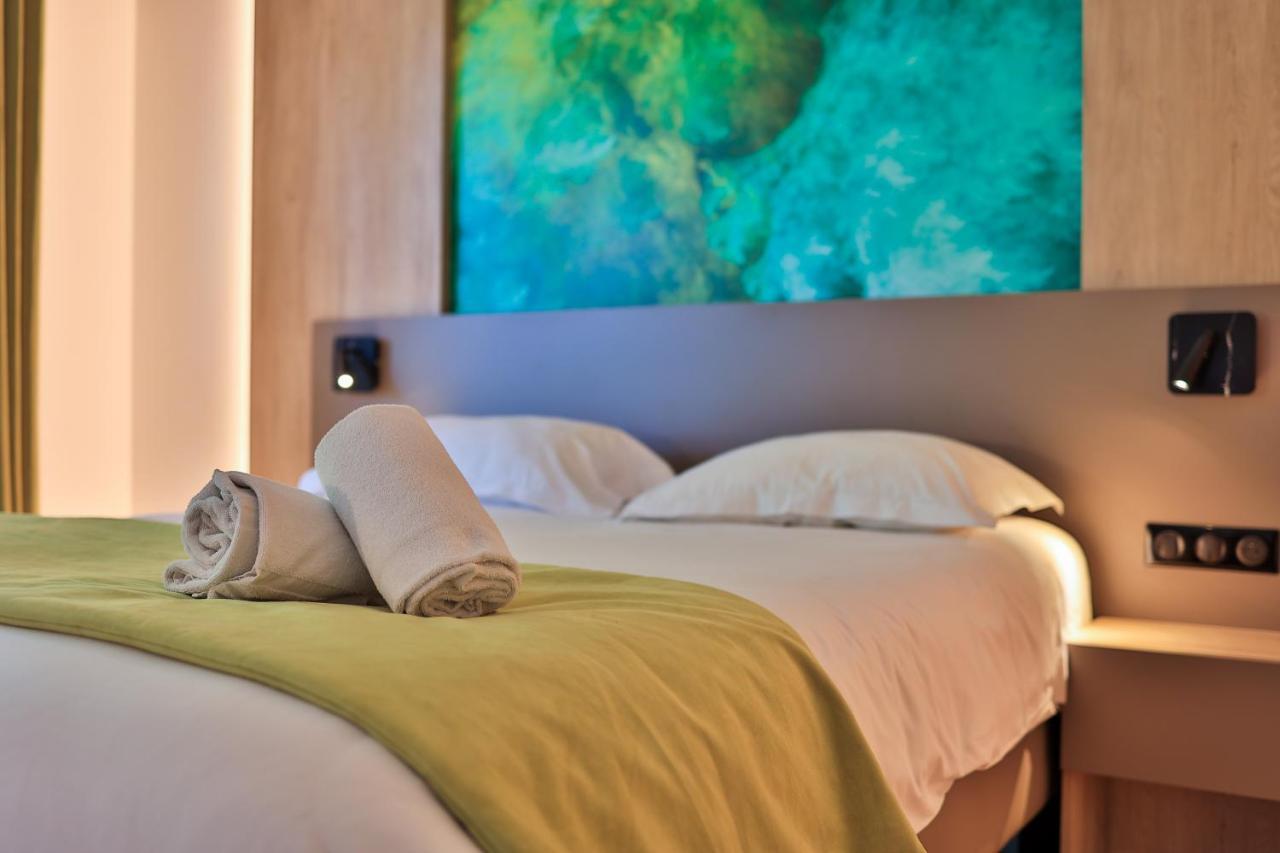 Logis Hotel & Spa Dejeunez Sous L'Arbre ルセ エクステリア 写真